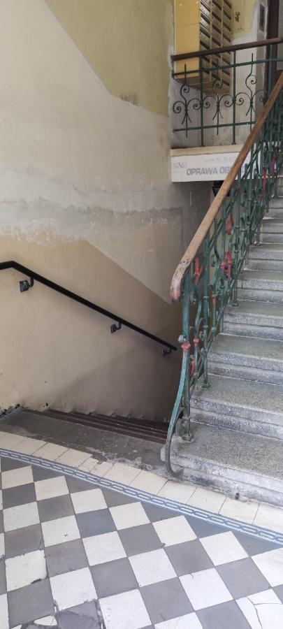 Zacisze Street Leilighet Krasków Eksteriør bilde